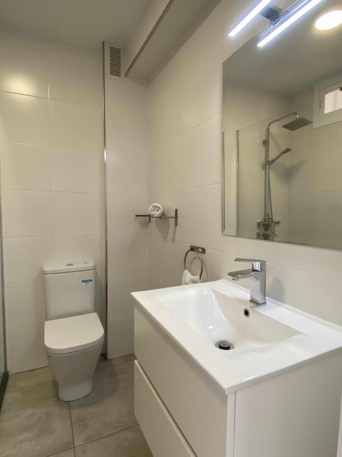 Apartamento 2 Habitaciones Frontal Al Mar 3 Torre Del Mar Exterior foto