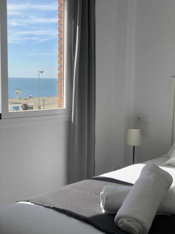 Apartamento 2 Habitaciones Frontal Al Mar 3 Torre Del Mar Exterior foto
